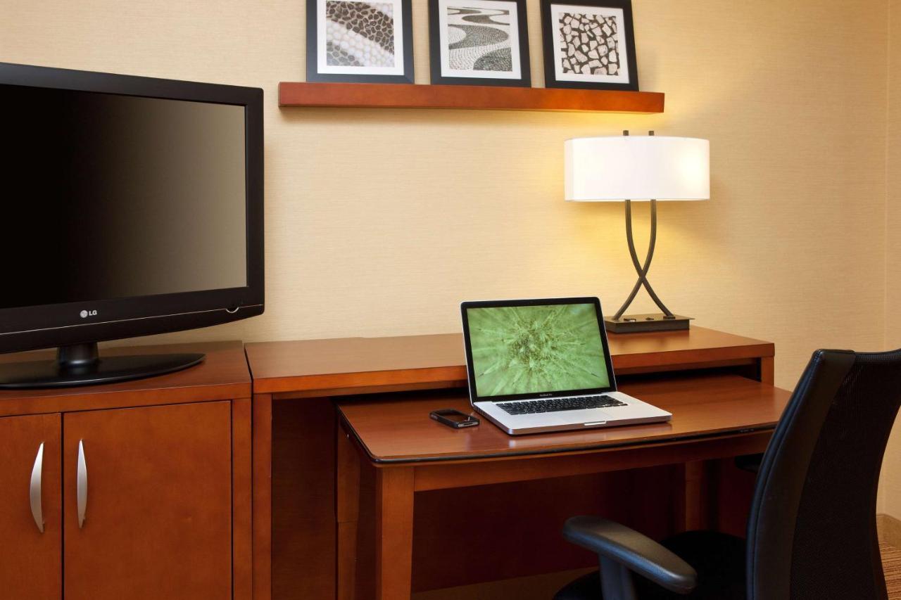 Sonesta Select Boston Danvers Bagian luar foto